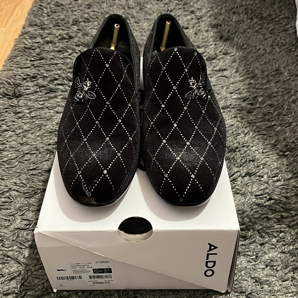 ALDO black and silver Sevirasien loafers. Size 10.5